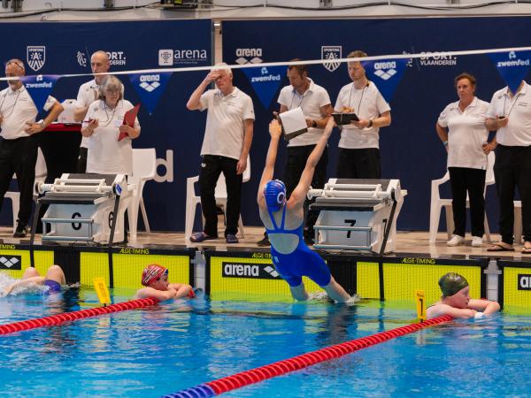 Officials Zwemmen